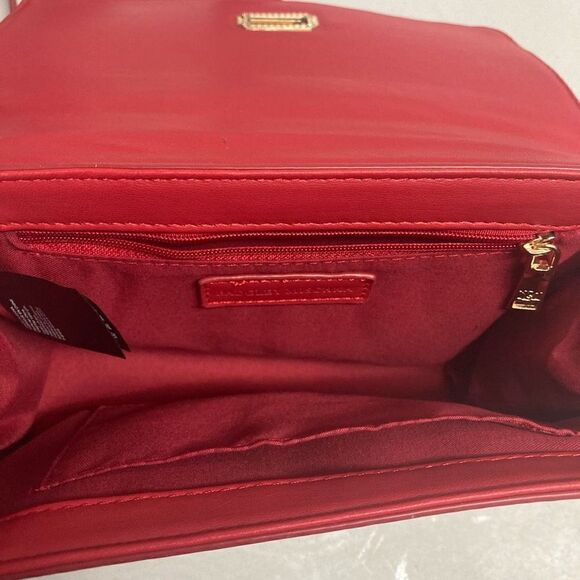 BADGLEY MISCHKA Women’s Red Crossbody Studded Quilted New With Tags 8.5X3X6.5 - Picture 12 of 12